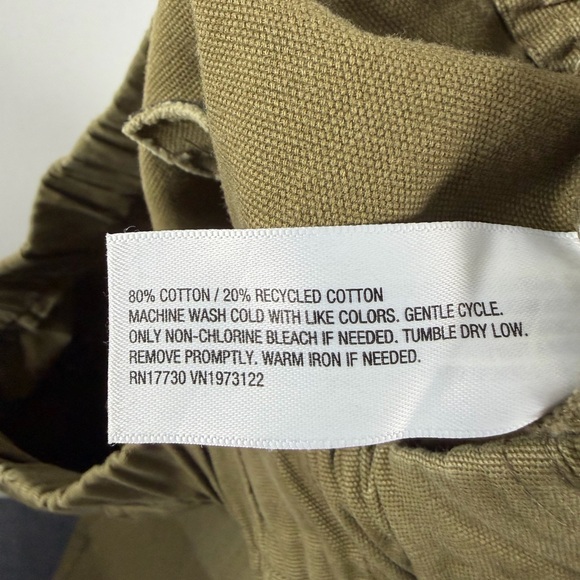 Women's Mid-Rise Barrel Leg Pull-On Pants - Universal Thread™ Olive Green S & XL - Picture 10 of 15